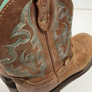 Justin cowboy boots
